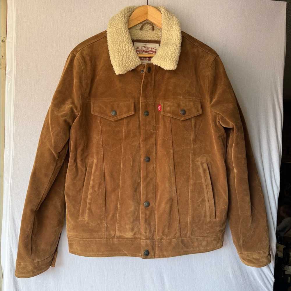 Levi's Tan Suede Jacket with Cream Sherpa Collar